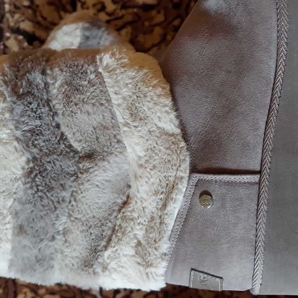London Fog faux fur booties 9.5M - Picture 7 of 9